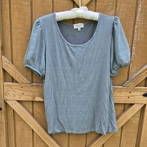 Kim & Cami Sage Green Puff Sleeve Blouse Size Medium